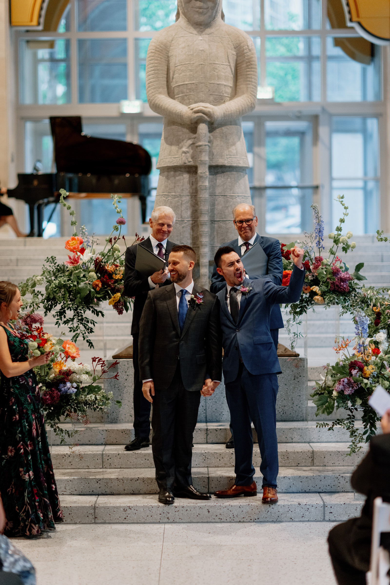 Beautiful Seattle Art Museum wedding by Flora Nova Design.